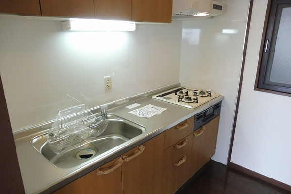 ヒューマンズ六ッ門のキッチン