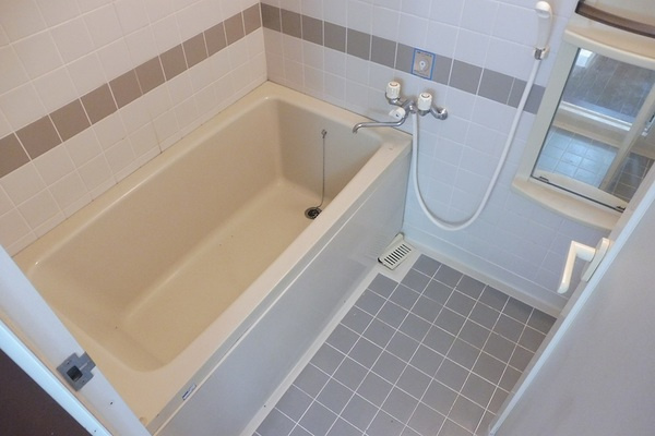 ヒューマンズ六ッ門の浴室