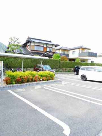 ヴィラ　クレールの駐車場|駐車場です