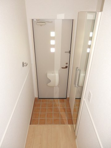 サニーブライト原野の玄関|毎日通る玄関はこちらです