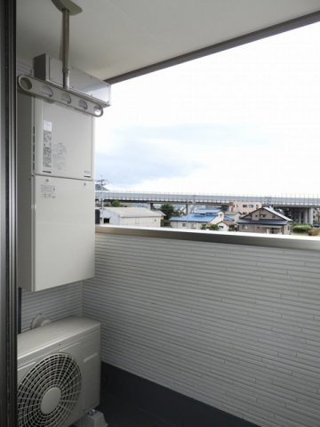 アメニティ　イーストのバルコニー|バルコニーがあります