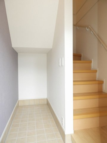 アメニティ　イーストの玄関|ゆったりとした玄関です