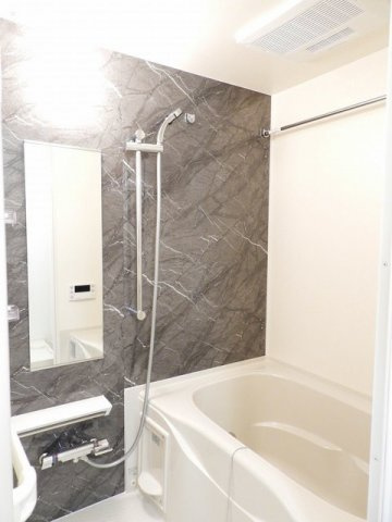 アビテ　オヴェスト　カンオンの浴室|日々の疲れを癒すお風呂付です