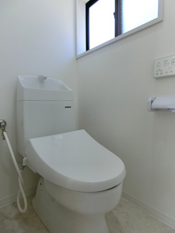 新発田市山崎のトイレ