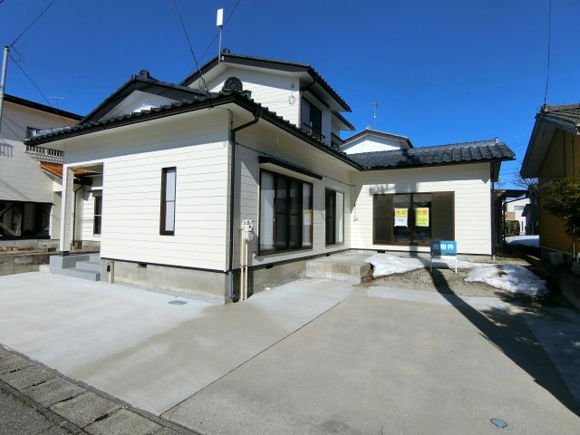 新発田市山崎の駐車場
