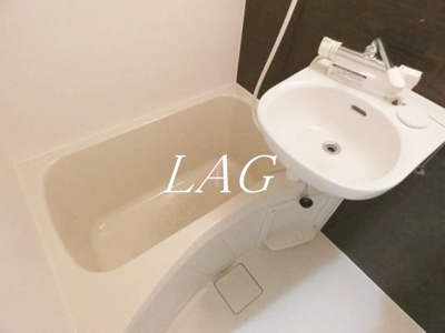 【浴室】 | ベルエクラ羽田 | お風呂です。