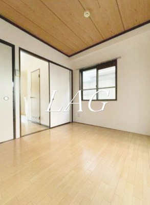 【居間・リビング】 | ユーティー大森 | 洋室のお部屋です。