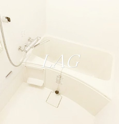 【浴室】 | ディアレイシャス大森ＷＥＳＴ | お風呂です。