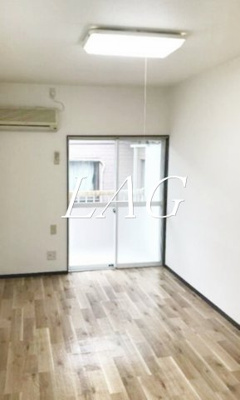 【居間・リビング】 | フォンテーヌ新丸子 | 洋室のお部屋です。