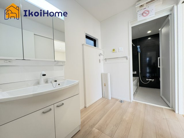 神戸市西区王塚台第6　8号棟　新築戸建の洗面所|【ホームページに現地動画掲載中】●年中無休：当日予約可●洗濯パン未設置。価格は約5000円〜ご相談可