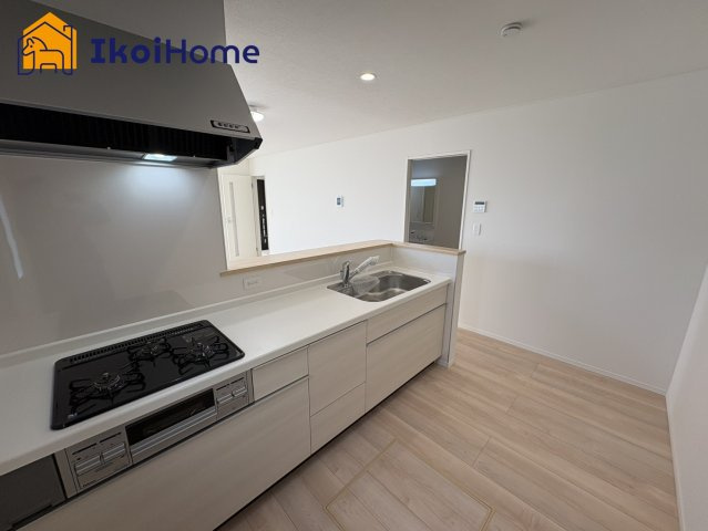 神戸市西区王塚台第6　8号棟　新築戸建のその他|【ホームページに現地動画掲載中】●年中無休：当日予約可●三口コンロには火口にＳＩセンサーを搭載！