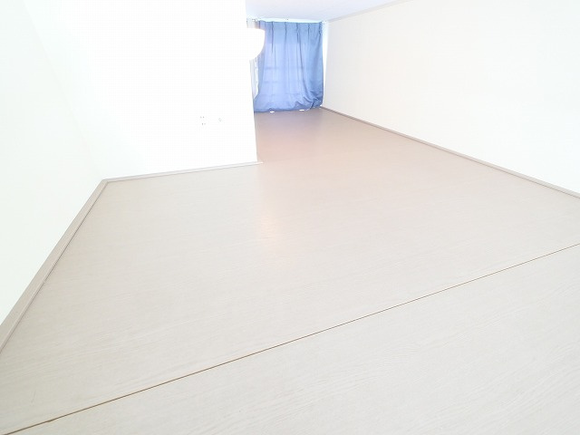レオパレス古都の収納|たっぷりとした収納スペースです
