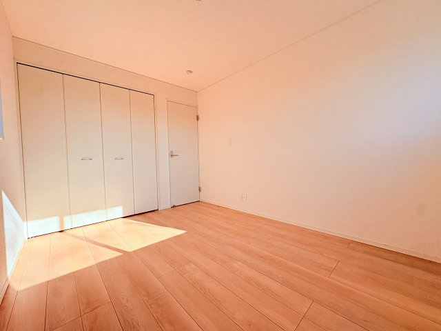 八女市蒲原新築建売の洋室