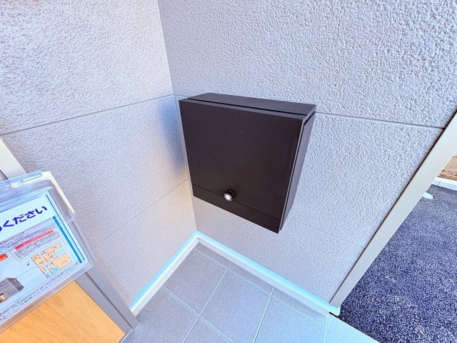 八女市蒲原新築建売の玄関