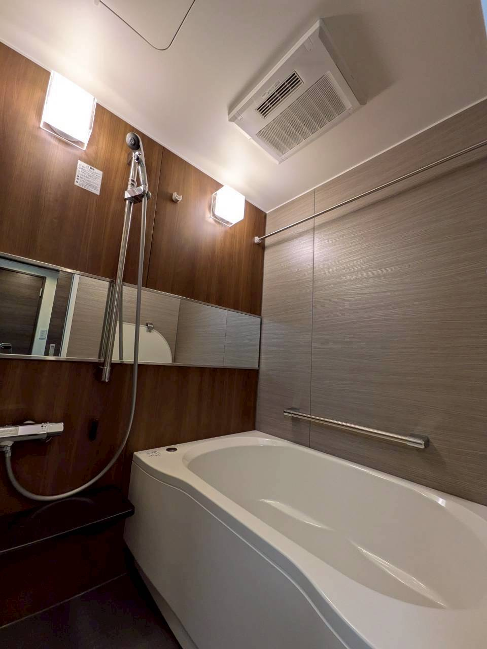 グラン・ドムール吹上の浴室