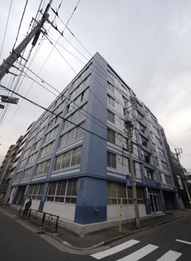 東和ビルの外観