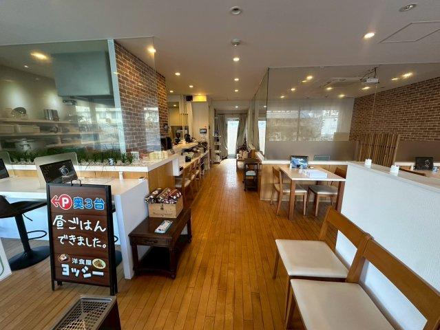 四郷町 貸店舗（メゾン・アマービレ）の内装