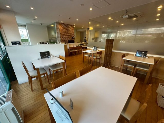 四郷町 貸店舗（メゾン・アマービレ）の内装