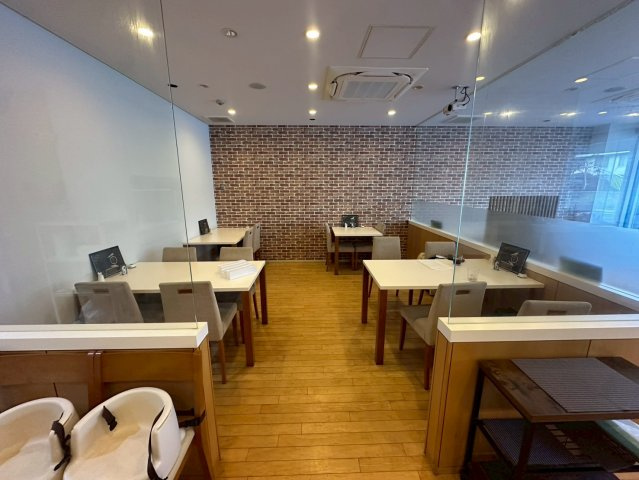 四郷町 貸店舗（メゾン・アマービレ）の内装