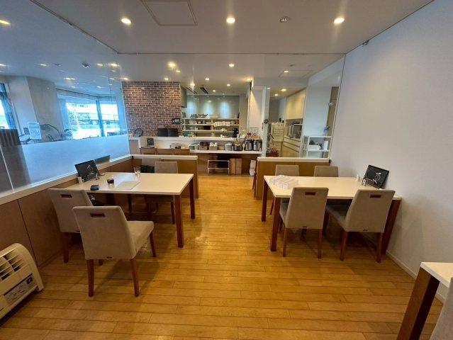 四郷町 貸店舗（メゾン・アマービレ）の内装