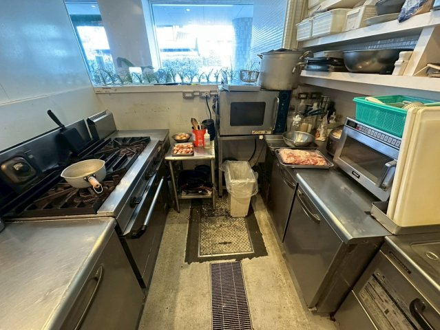 四郷町 貸店舗（メゾン・アマービレ）の内装