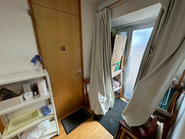 四郷町 貸店舗（メゾン・アマービレ）の内装