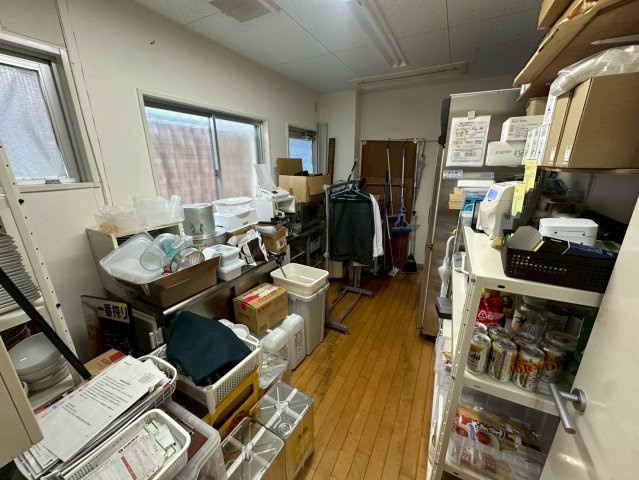 四郷町 貸店舗（メゾン・アマービレ）の内装