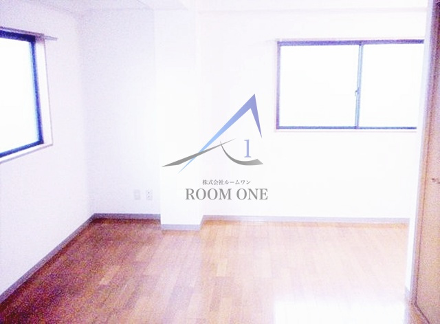 ＮＯＡ　ＹＵＳＨＩＭＡの居間・リビング|洋室のお部屋です。