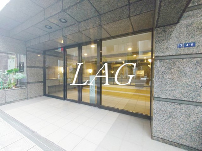 【エントランス】 | ルーブル日本橋 | エントランスです。