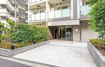 【エントランス】 | グローリオ新宿夏目坂 | 毎日通るエントランスはこのようになっています