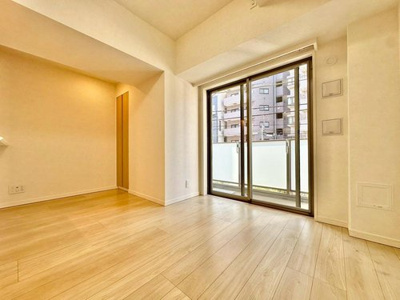 【居間・リビング】 | グローリオ新宿夏目坂 | リビングです