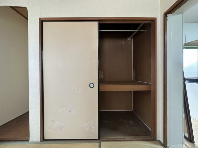 神戸市西区南別府４丁目戸建の収納