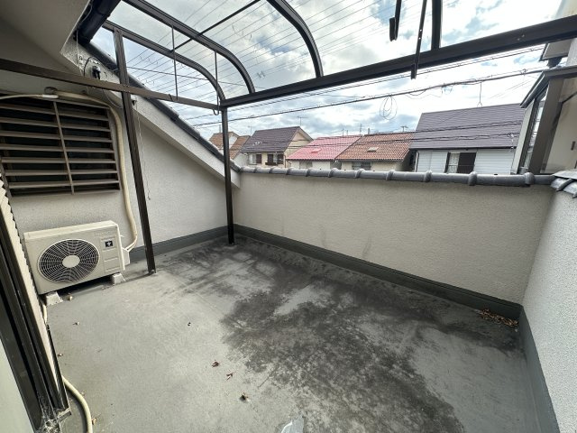 神戸市西区南別府４丁目戸建のバルコニー