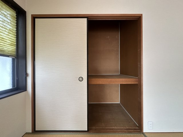 神戸市西区南別府４丁目戸建の収納