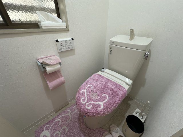 神戸市西区南別府４丁目戸建のトイレ