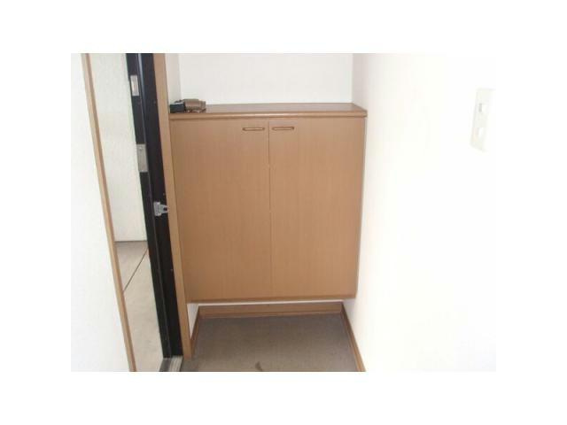 ボンヌシェール矢倉Ｂ棟の玄関