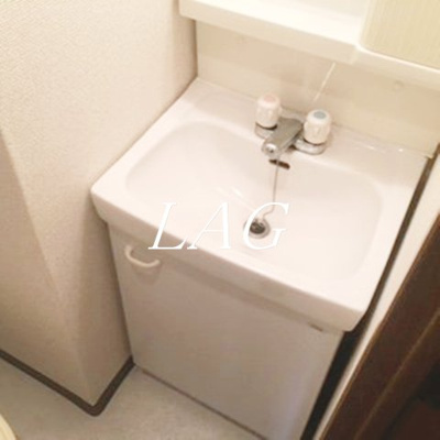 【洗面所】 | パークウェルツインズ西新宿ノースピア | 洗面台です。