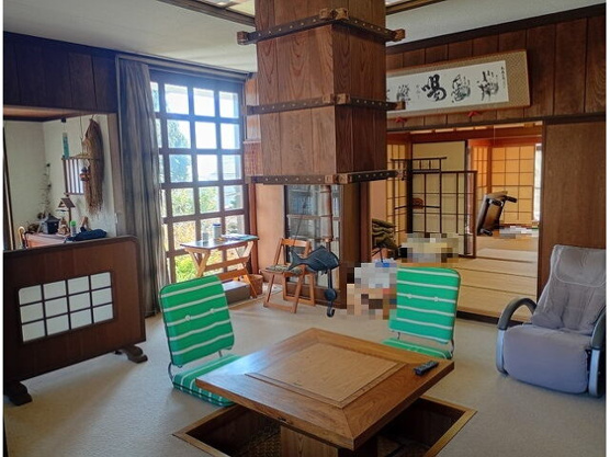 【居間・リビング】 | 大室高原別荘地　戸建