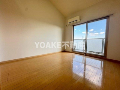 【居間・リビング】 | ルート相模が丘 | 画像は別部屋のものです。画像と現況に相違がある場合、現況優先となります。