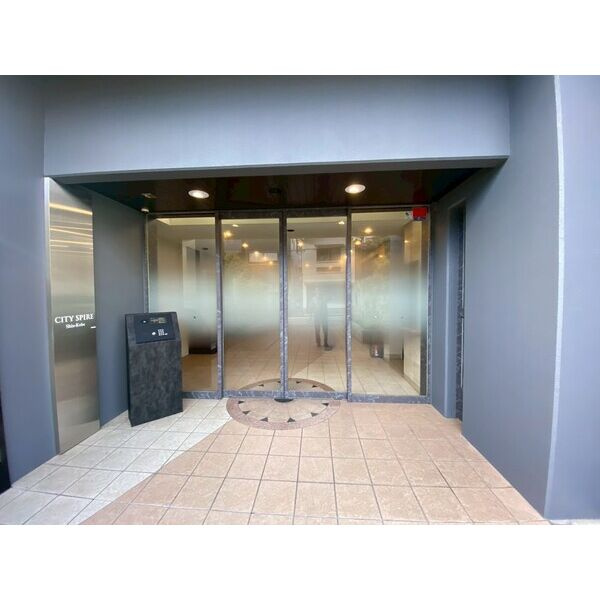 CITY SPIRE新神戸のエントランス