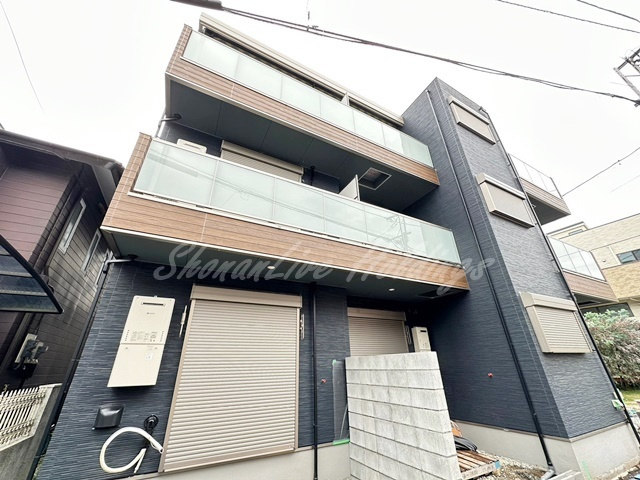 鎌倉市材木座１丁目のアパート