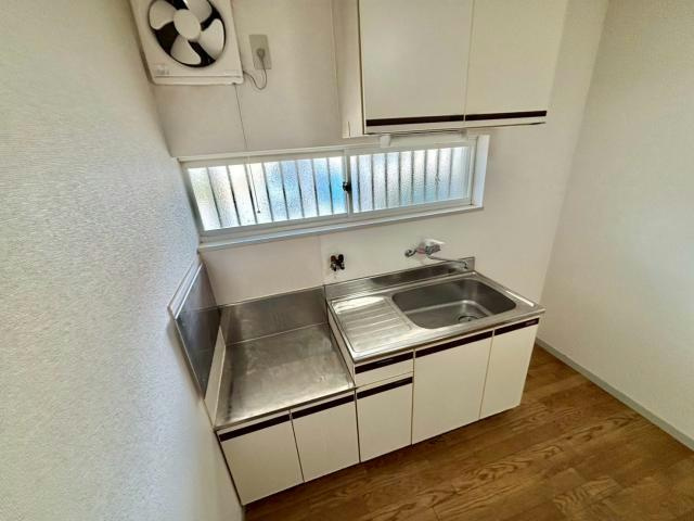 エステートピア宮ノ下Ⅱ番館のキッチン