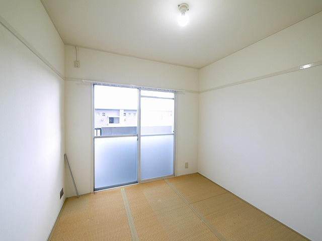中登美第二団地 B棟の和室
