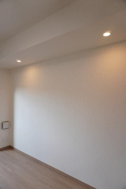 ルーブル都立家政六番館の居間・リビング