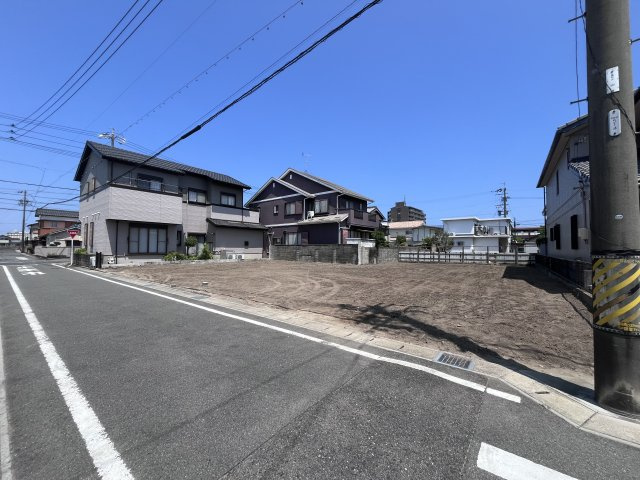 【前面道路含む現地写真】の画像