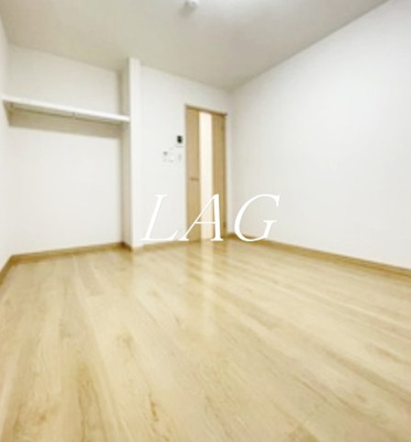 【居間・リビング】 | フェリス町屋 | 洋室のお部屋です。