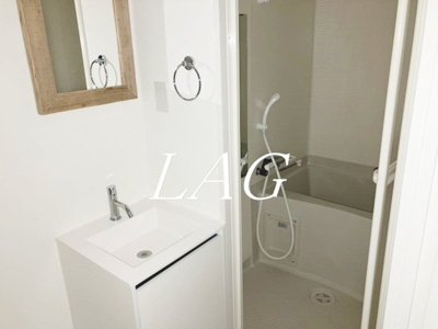 【洗面所】 | ドミールＫ西荻南 | 洗面台です。