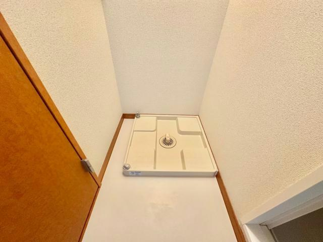 レオパレス阿保の洗面所