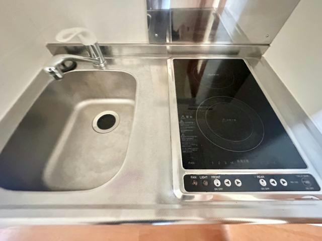 レオパレス阿保のキッチン