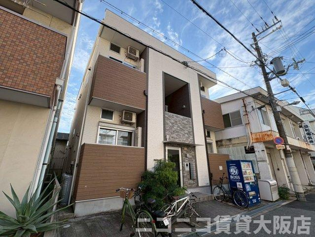 大阪市平野区平野西１丁目のアパートの外観